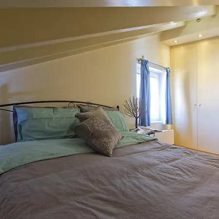 Tenedos Loft Apartment